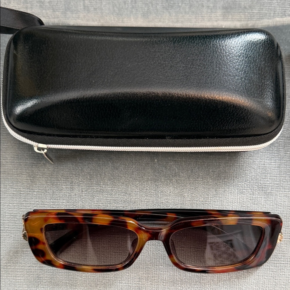 2/$25.00 Commense Tortoiseshell Sunglasses